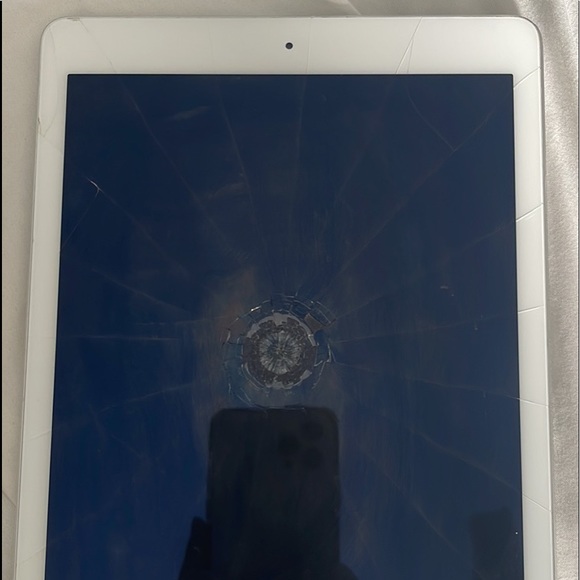 ipad air 2 - Picture 3 of 3